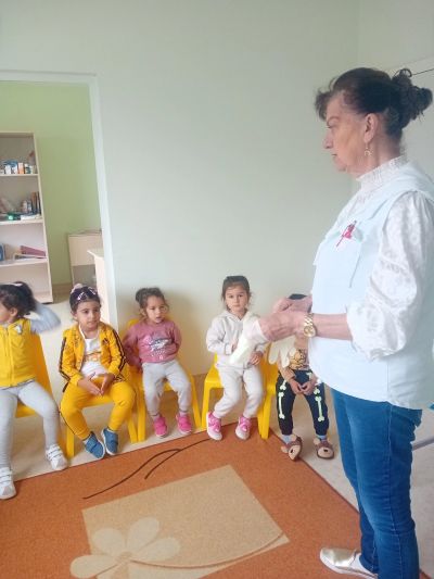 Седмица на профисиите във филиала на ДГ№15 "Звънче" - ДГ 15 Звънче - Детска градина в град Казанлък